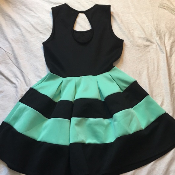 Crystal Doll mint green and black dress - Picture 2 of 5